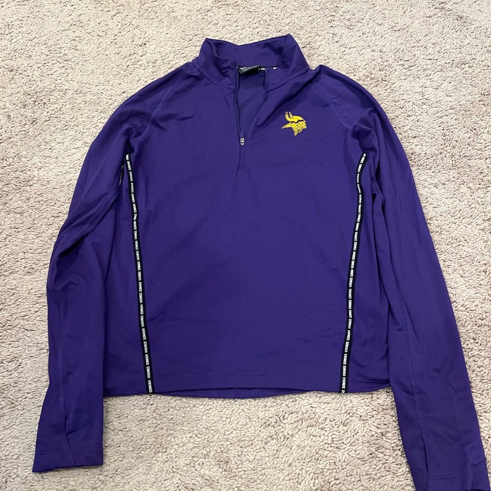 Women’s Small Vikings Nike Purple Dri-FIT Half Zip